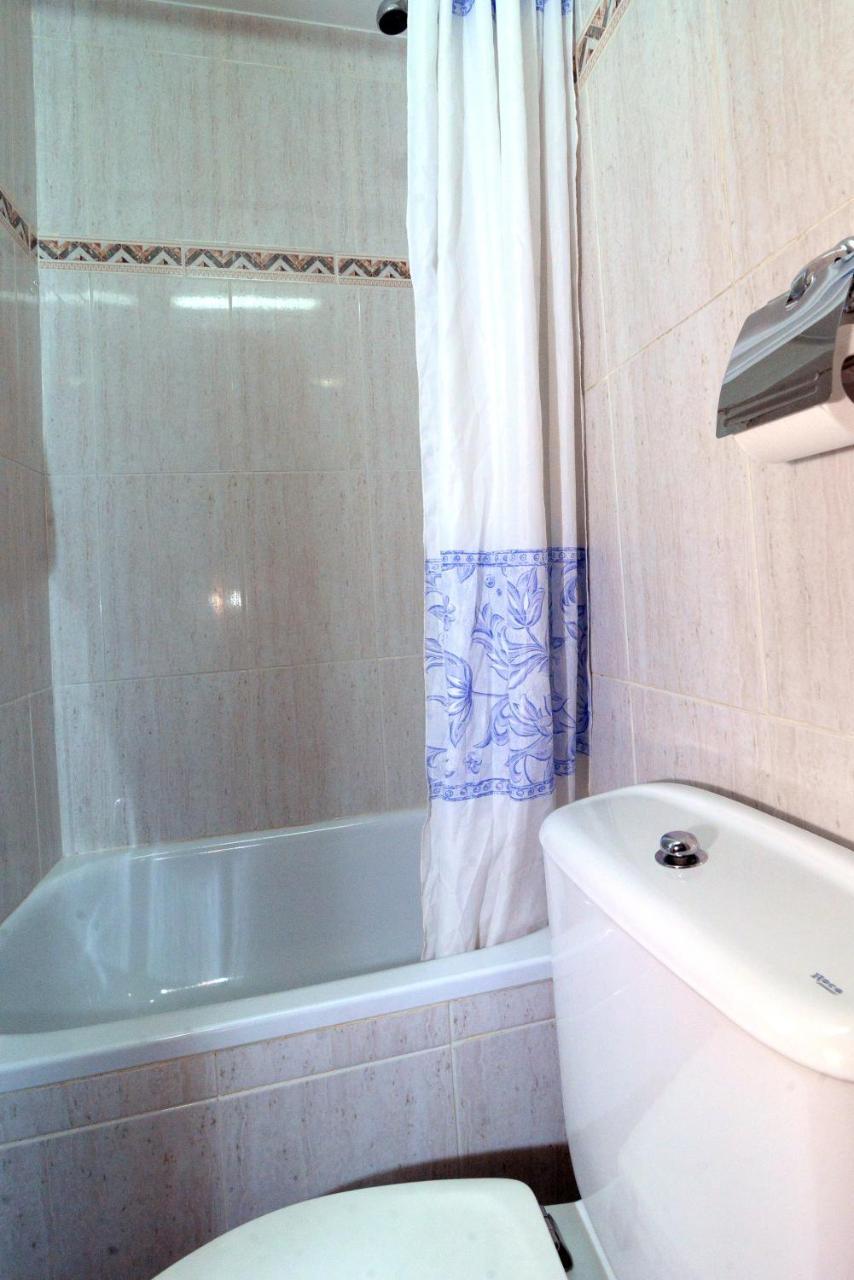 Hostal Milmarcos سرقسطة المظهر الخارجي الصورة