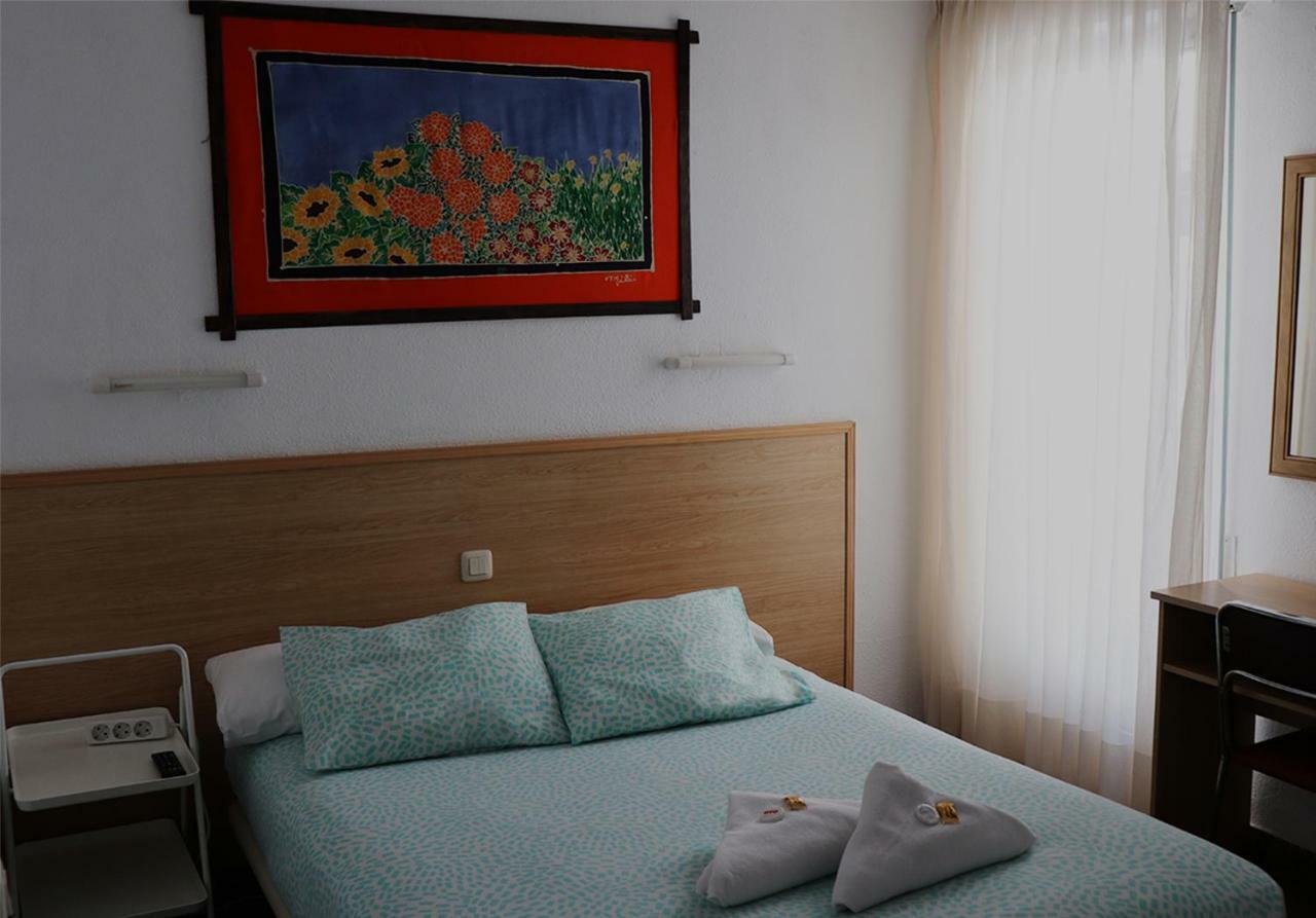 Hostal Milmarcos سرقسطة المظهر الخارجي الصورة